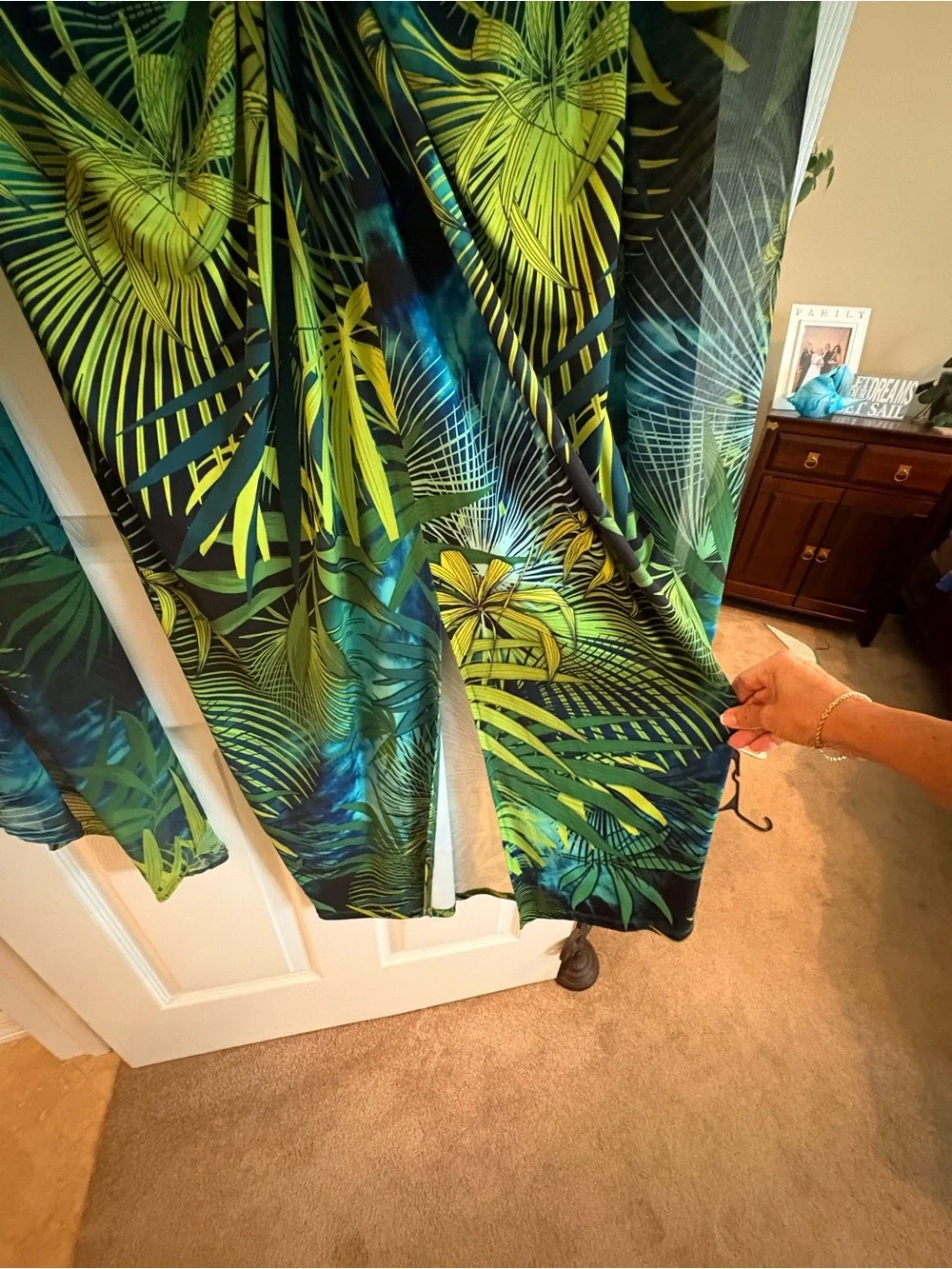VENUS Green Tropical-Print Maxi Wrap Dress - Picture 6 of 10